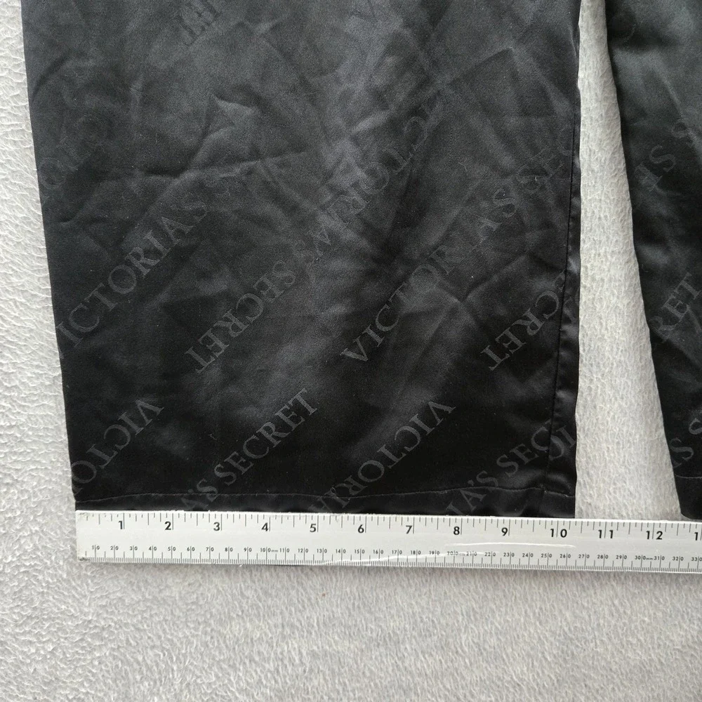 Victoria's Secret Women Sleepwear‎ M Black Lounge Logo AOP Graphic Print